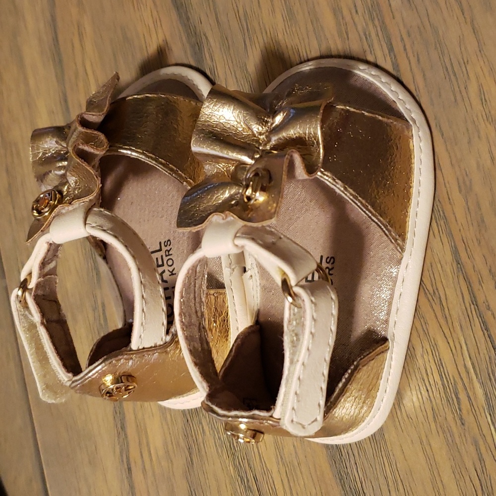 Michael Kors baby shoes - Picture 5 of 5
